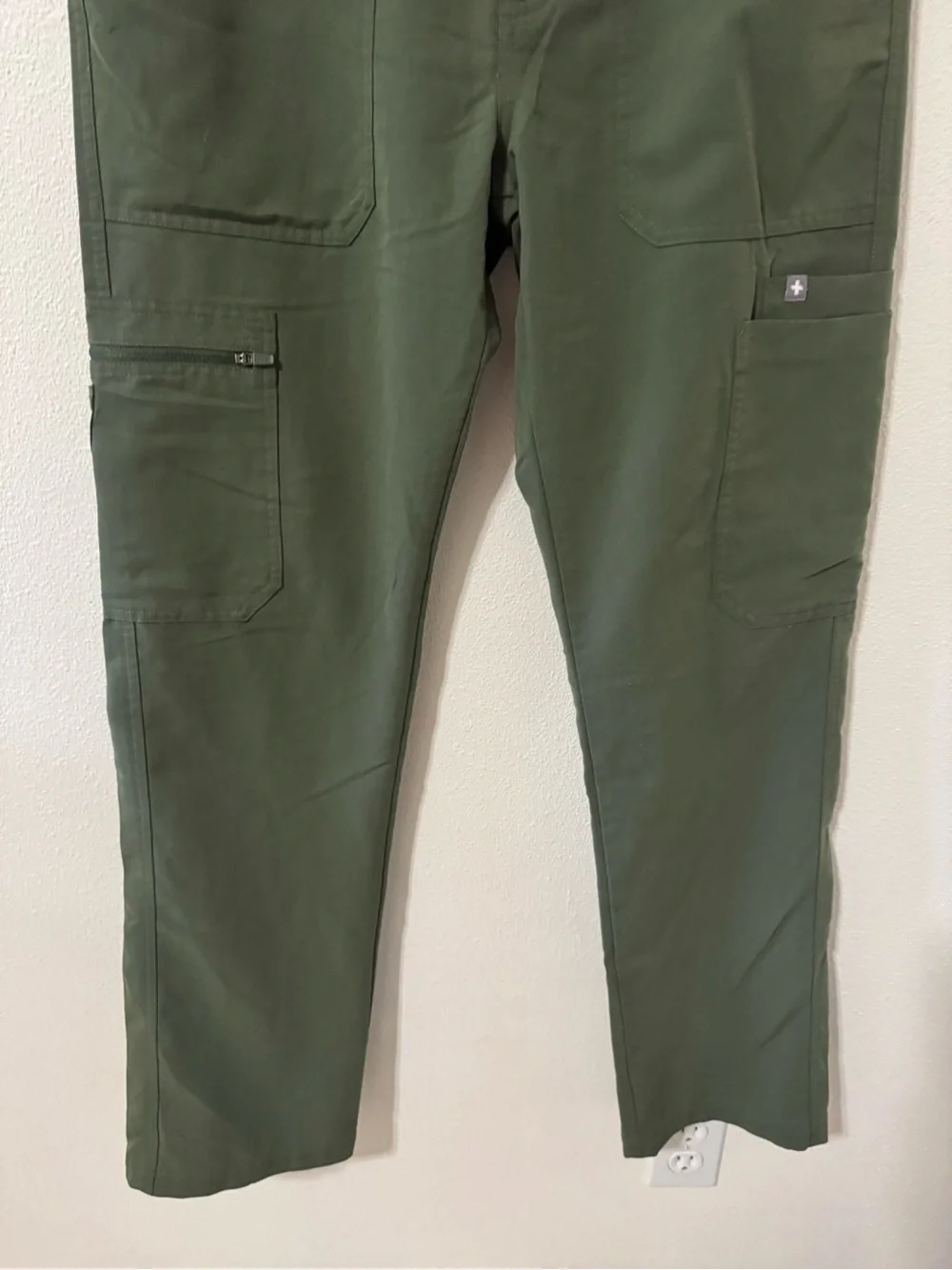 Figs Cairo Pants Olive Green Scrubs Button Zipper Fly Drawstring Medical-Medium